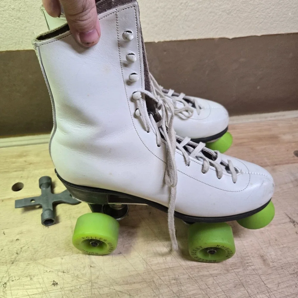 Roller Derby nice used